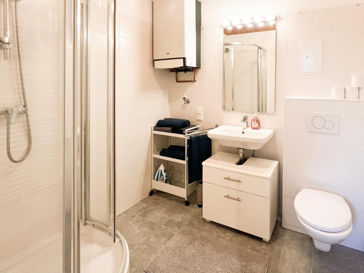 Central Apartment Next To Belvedere Castle Wina Bagian luar foto